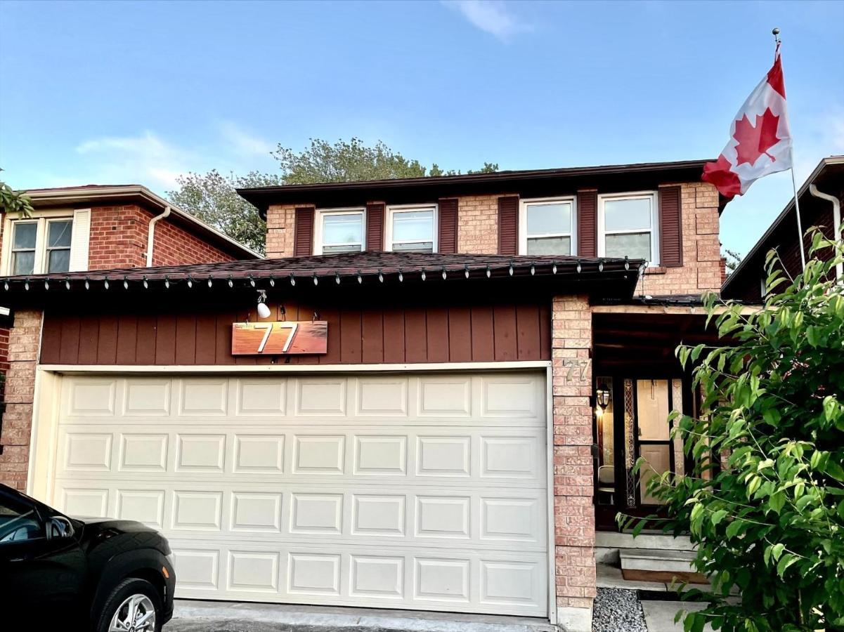 77 Nice And Warm Series Rooms Toronto Exterior photo